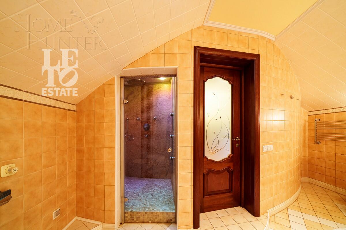 3-этажный коттедж 384.4 м² с отделкой