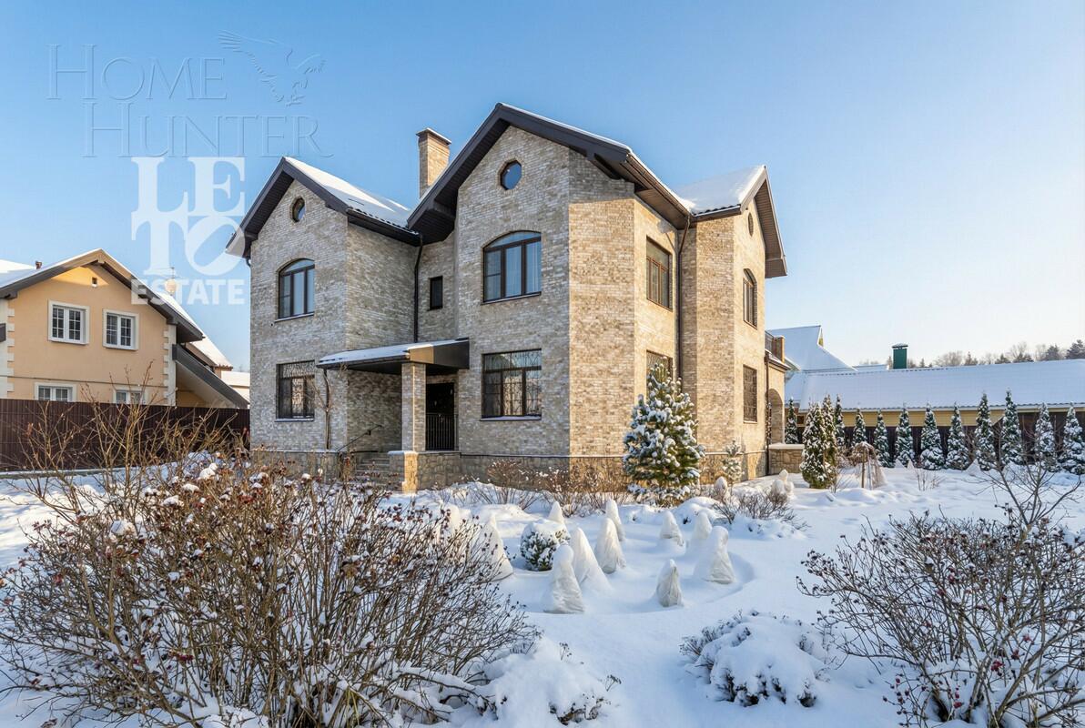 2-этажный коттедж 360 м² с отделкой