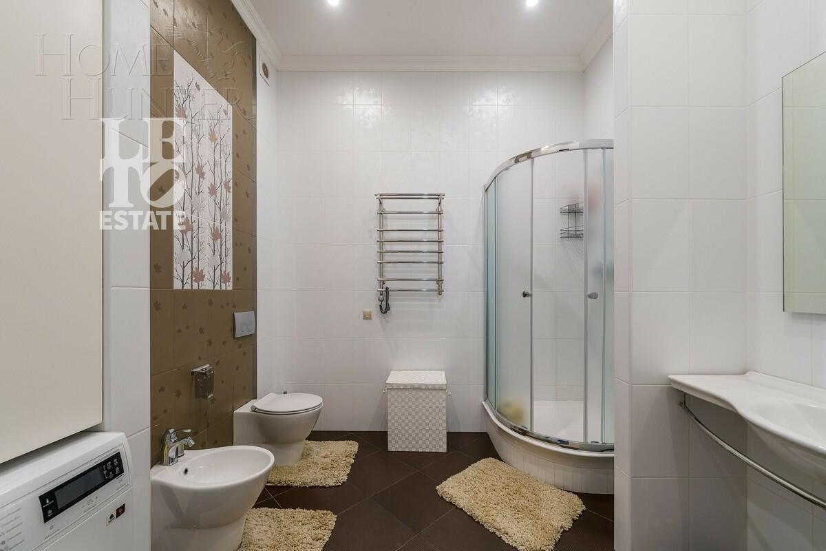 2-этажный коттедж 286.6 м² с отделкой