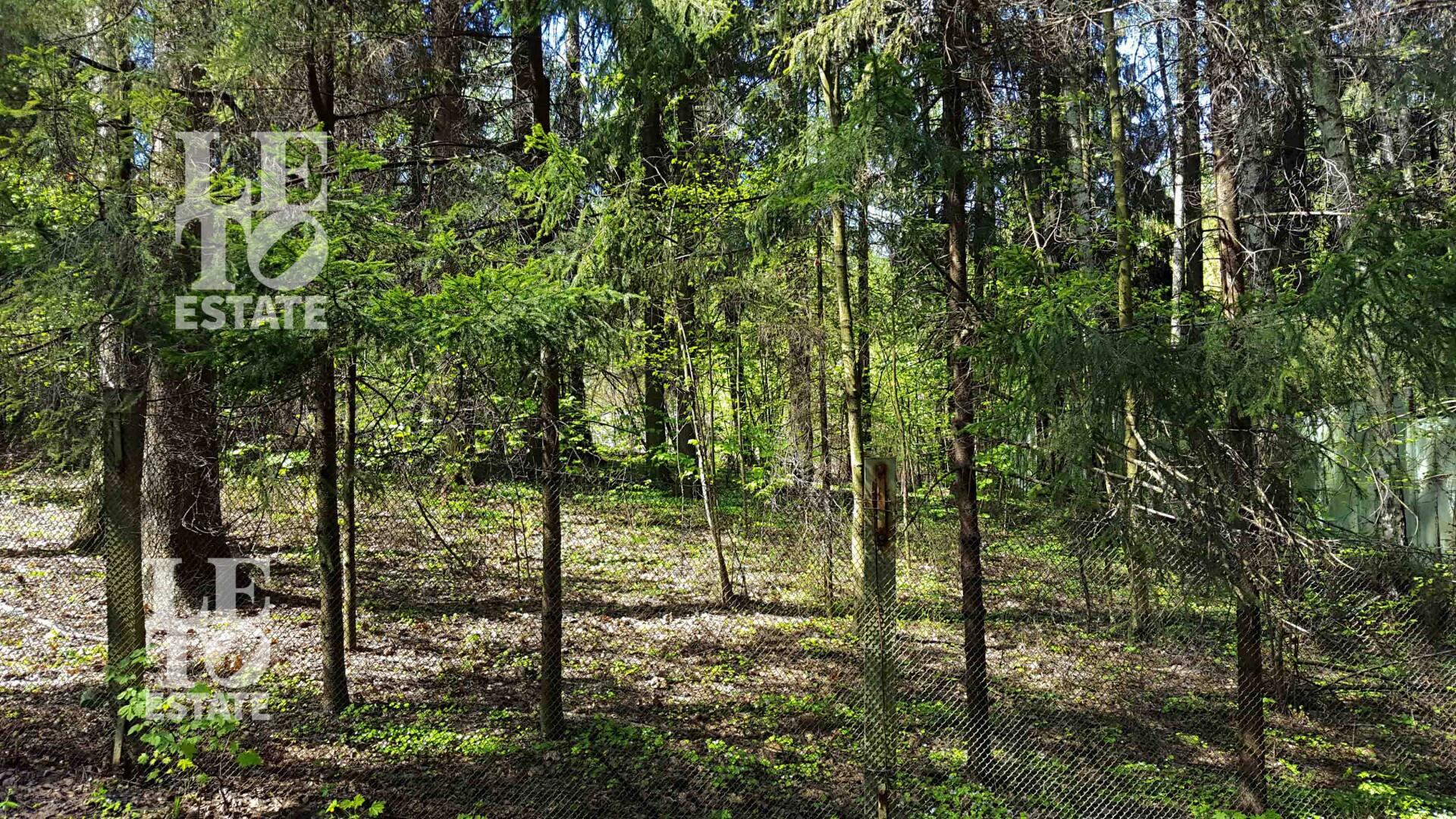 Участок 70.38 сот. в охраняемом поселке