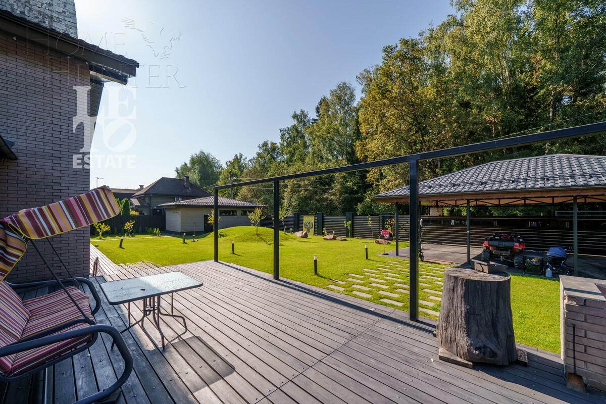 2-этажный коттедж 302 м² с отделкой