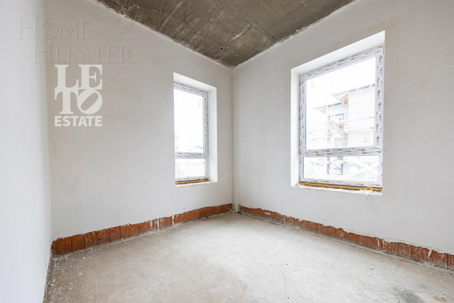 2-этажный коттедж 240 м² без отделки