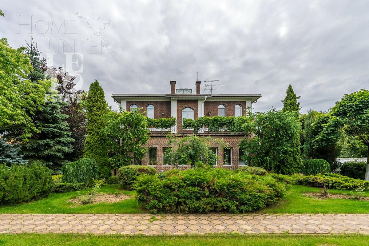 2-этажный коттедж 461.4 м² с отделкой