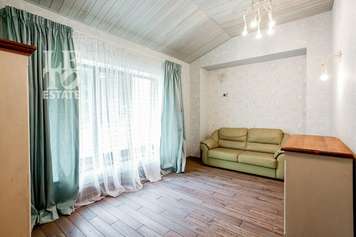 2-этажный коттедж 302 м² с отделкой