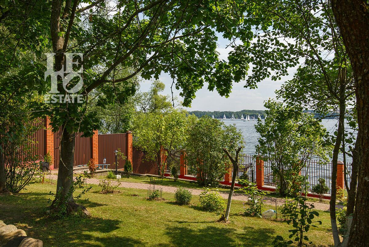 3-этажный коттедж 406 м² с отделкой