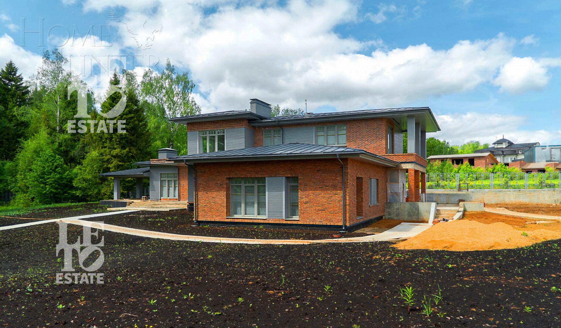 2-этажный коттедж 539.3 м² без отделки