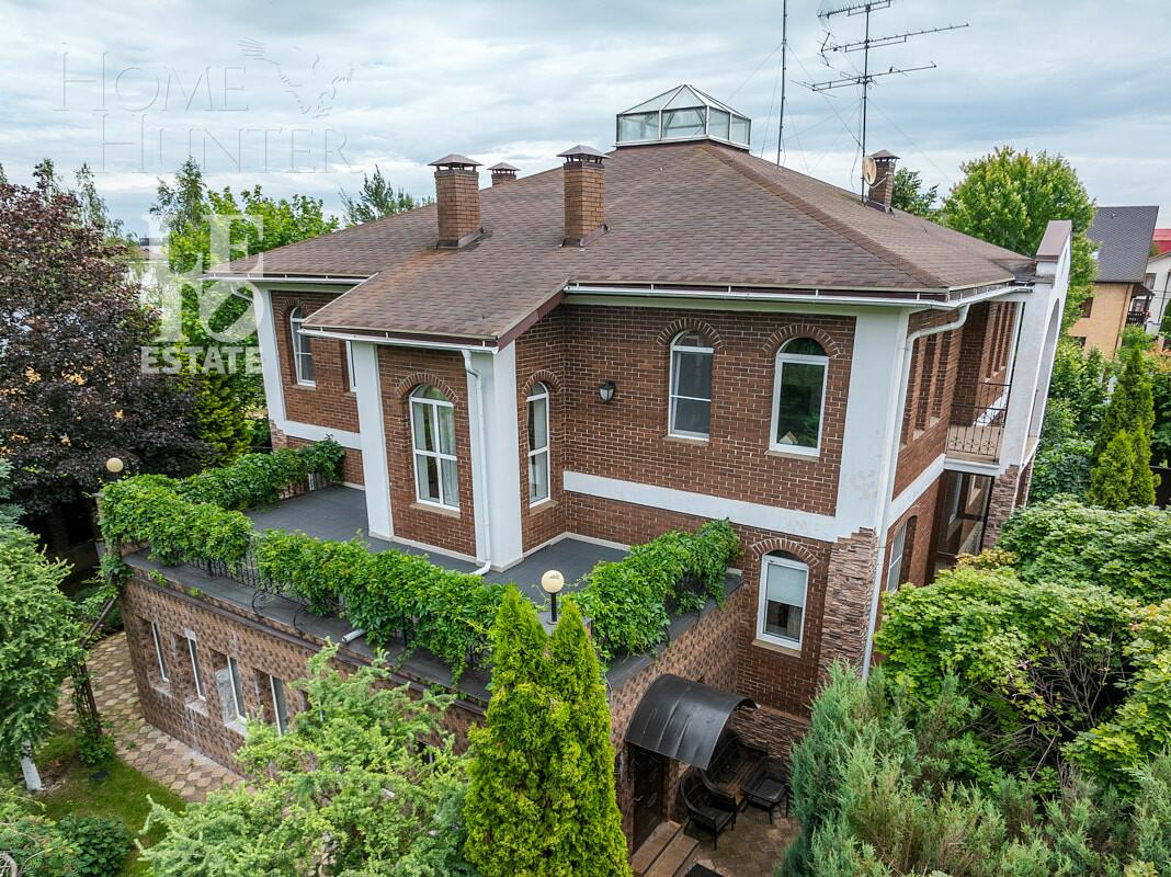 2-этажный коттедж 461.4 м² с отделкой