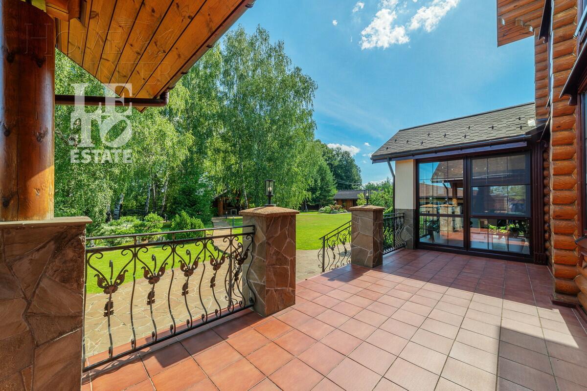 2-этажный коттедж 680 м² с отделкой