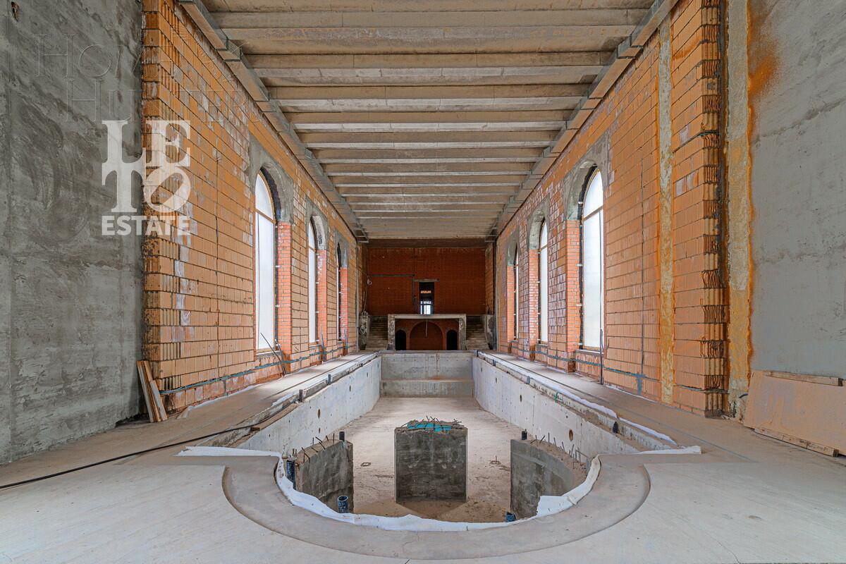 3-этажный коттедж 4 000 м² с отделкой