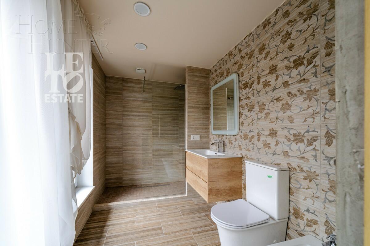 2-этажный коттедж 541 м² с отделкой