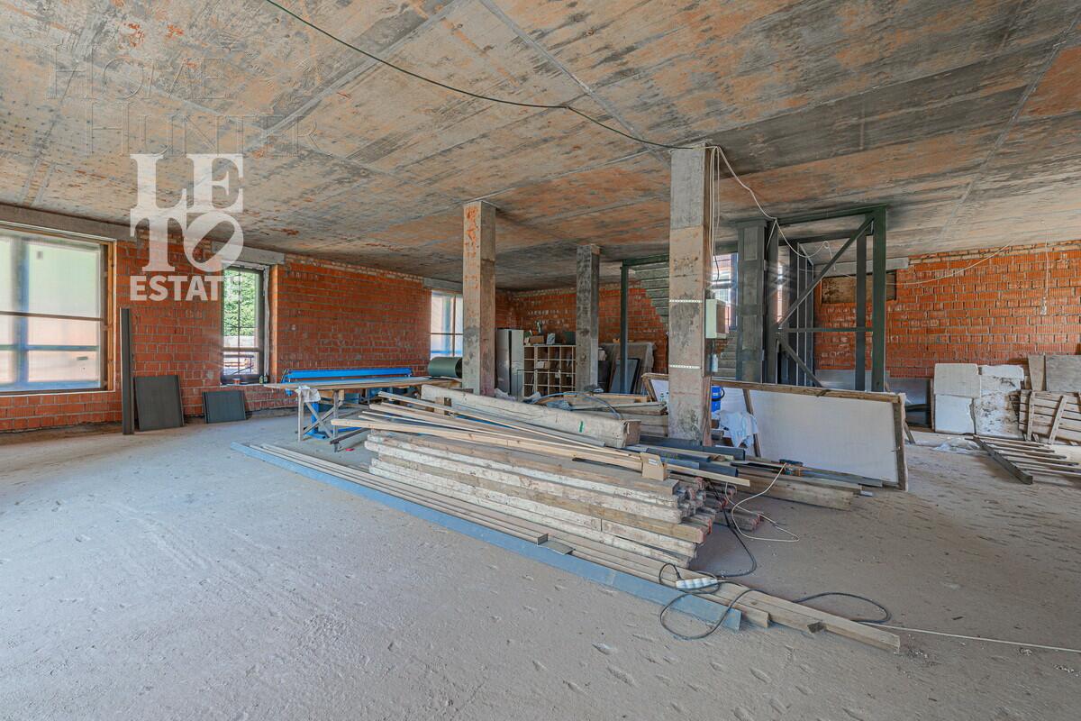 2-этажный коттедж 498 м² без отделки