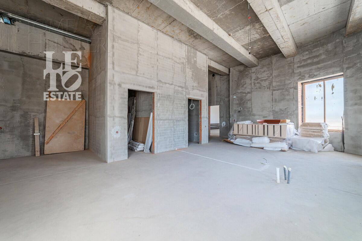 3-этажный коттедж 4 000 м² с отделкой