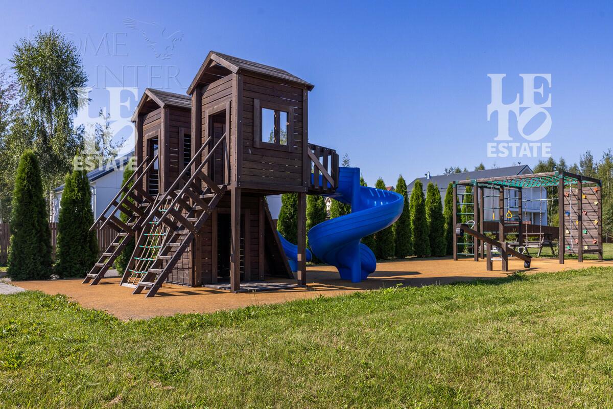 2-этажный коттедж 495.7 м² с отделкой