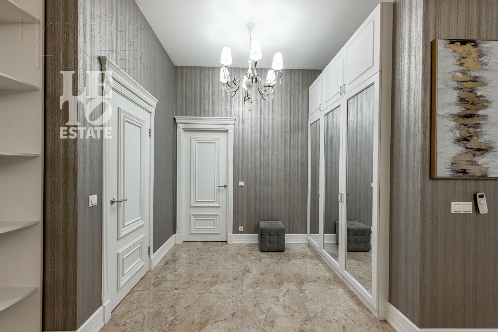 1-этажный коттедж 328 м² с отделкой