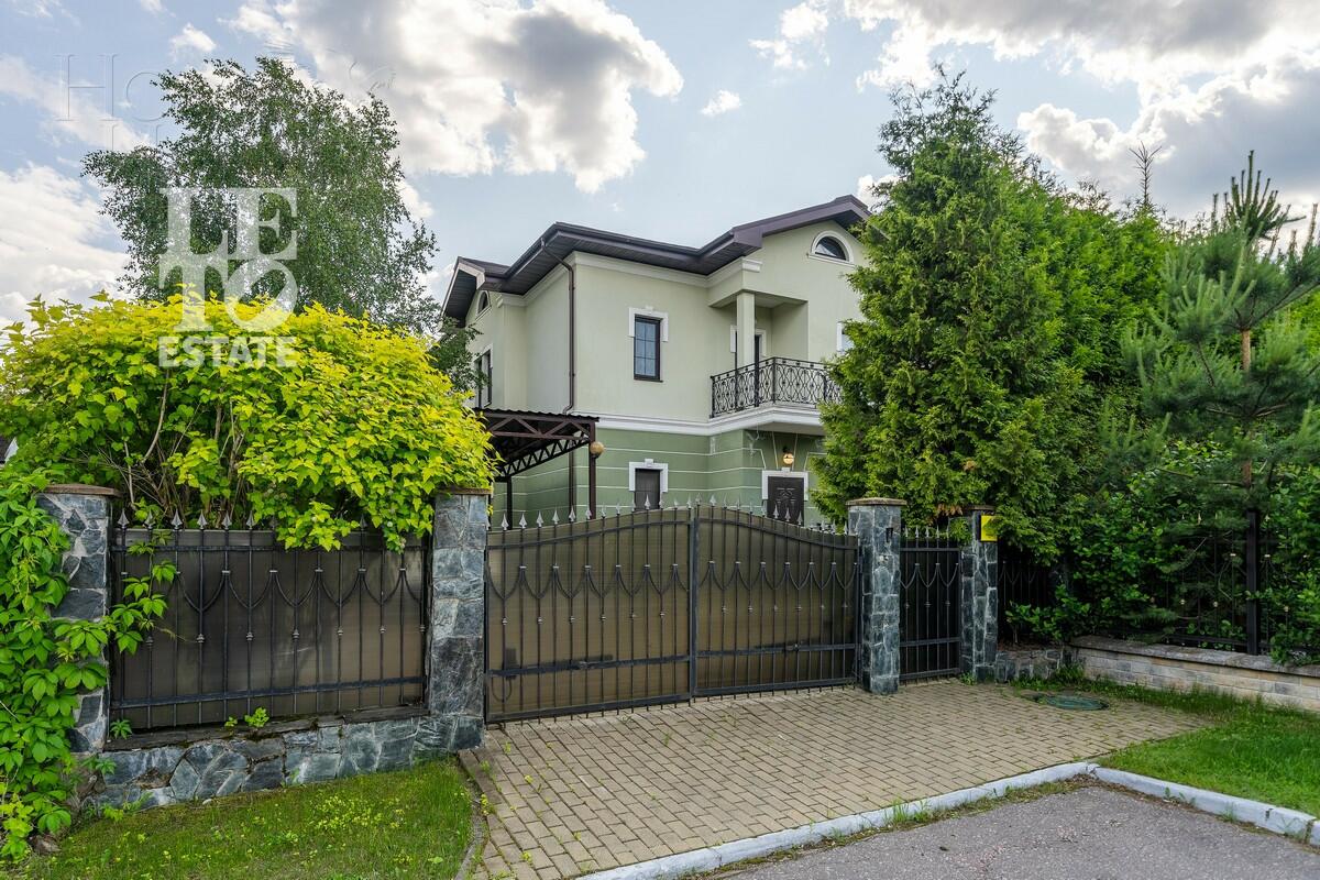 2-этажный коттедж 286.6 м² с отделкой