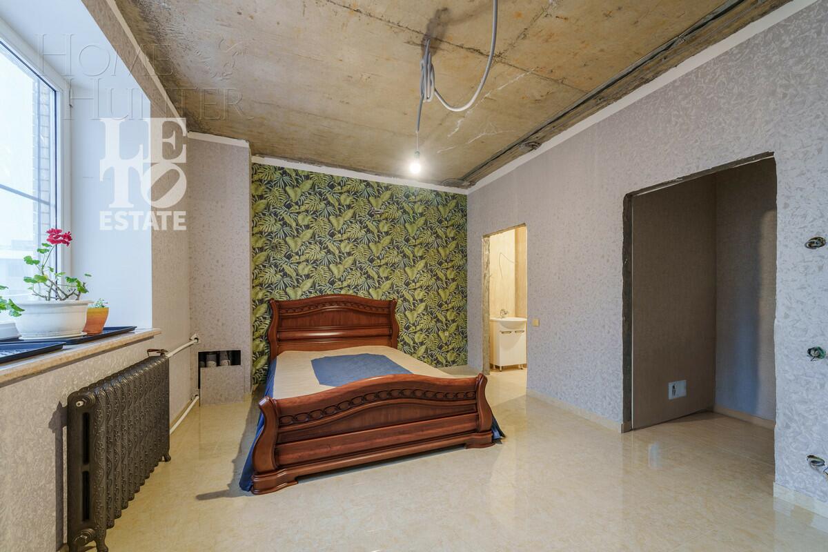 2-этажный коттедж 300.2 м² без отделки