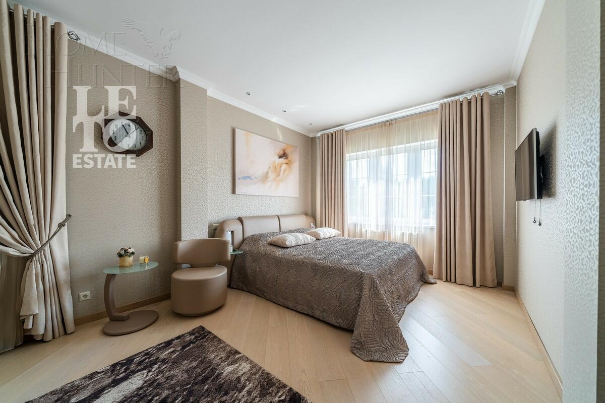 2-этажный коттедж 286.6 м² с отделкой