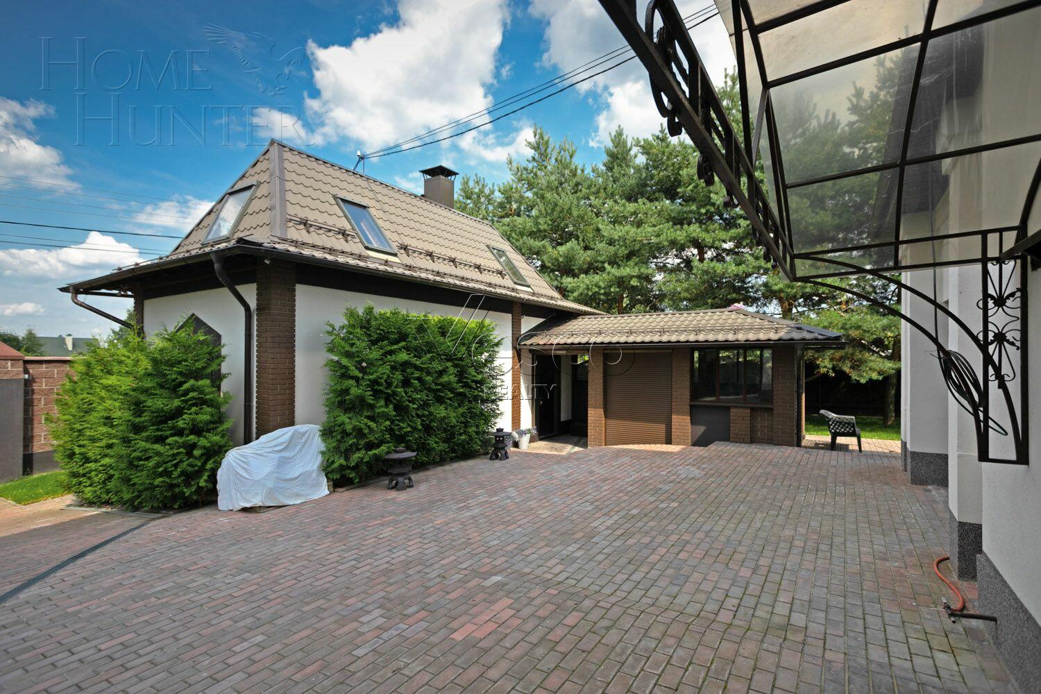 2-этажный коттедж 450 м² с отделкой