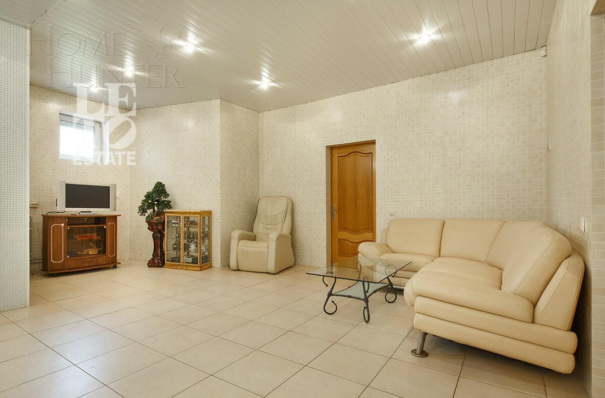 3-этажный коттедж 406 м² с отделкой