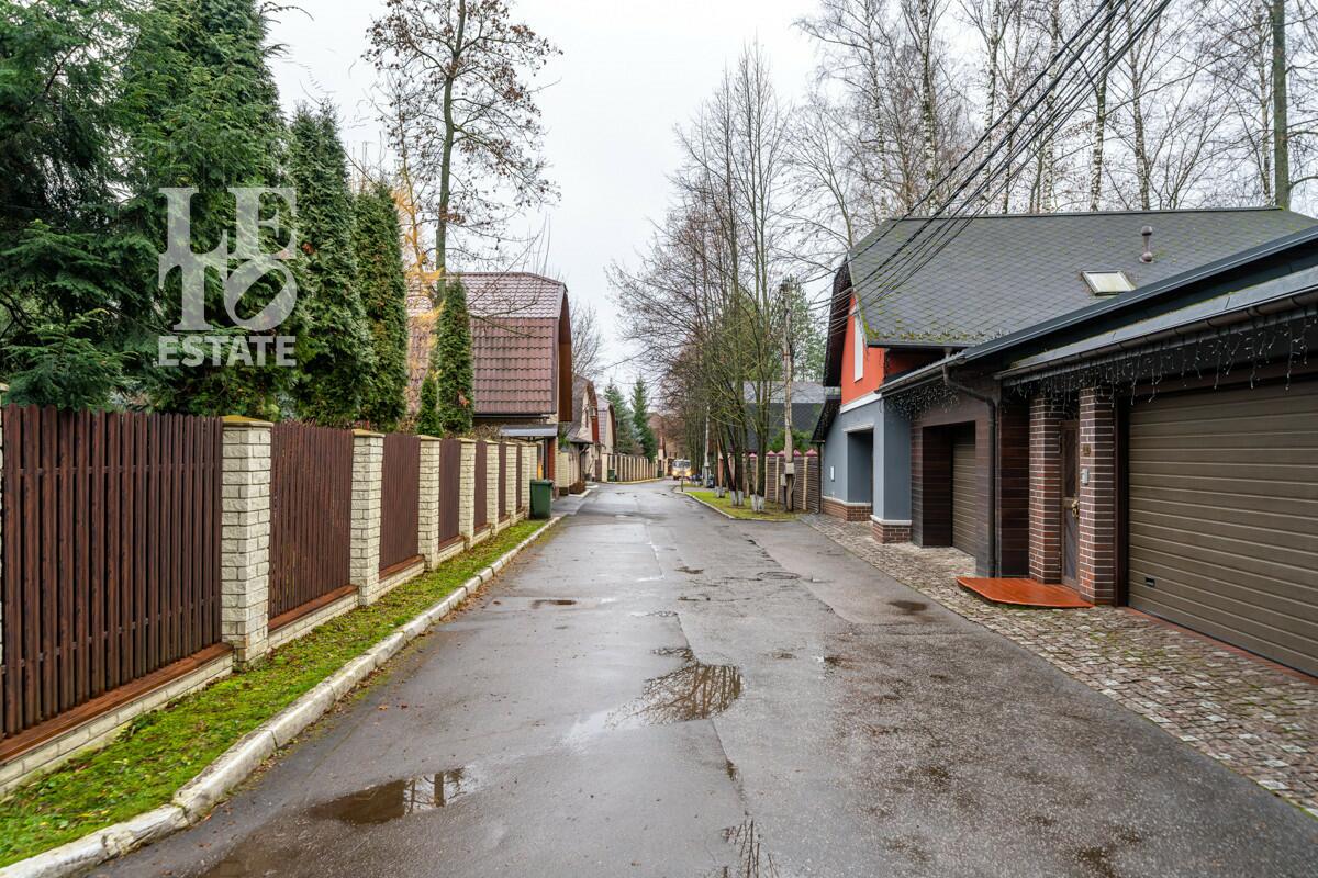 2-этажный коттедж 541 м² с отделкой