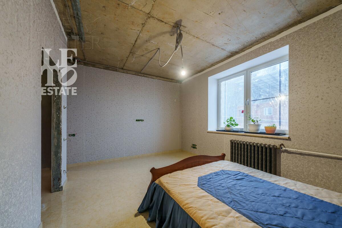 2-этажный коттедж 300.2 м² без отделки