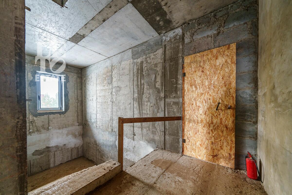 2-этажный коттедж 691.4 м² без отделки