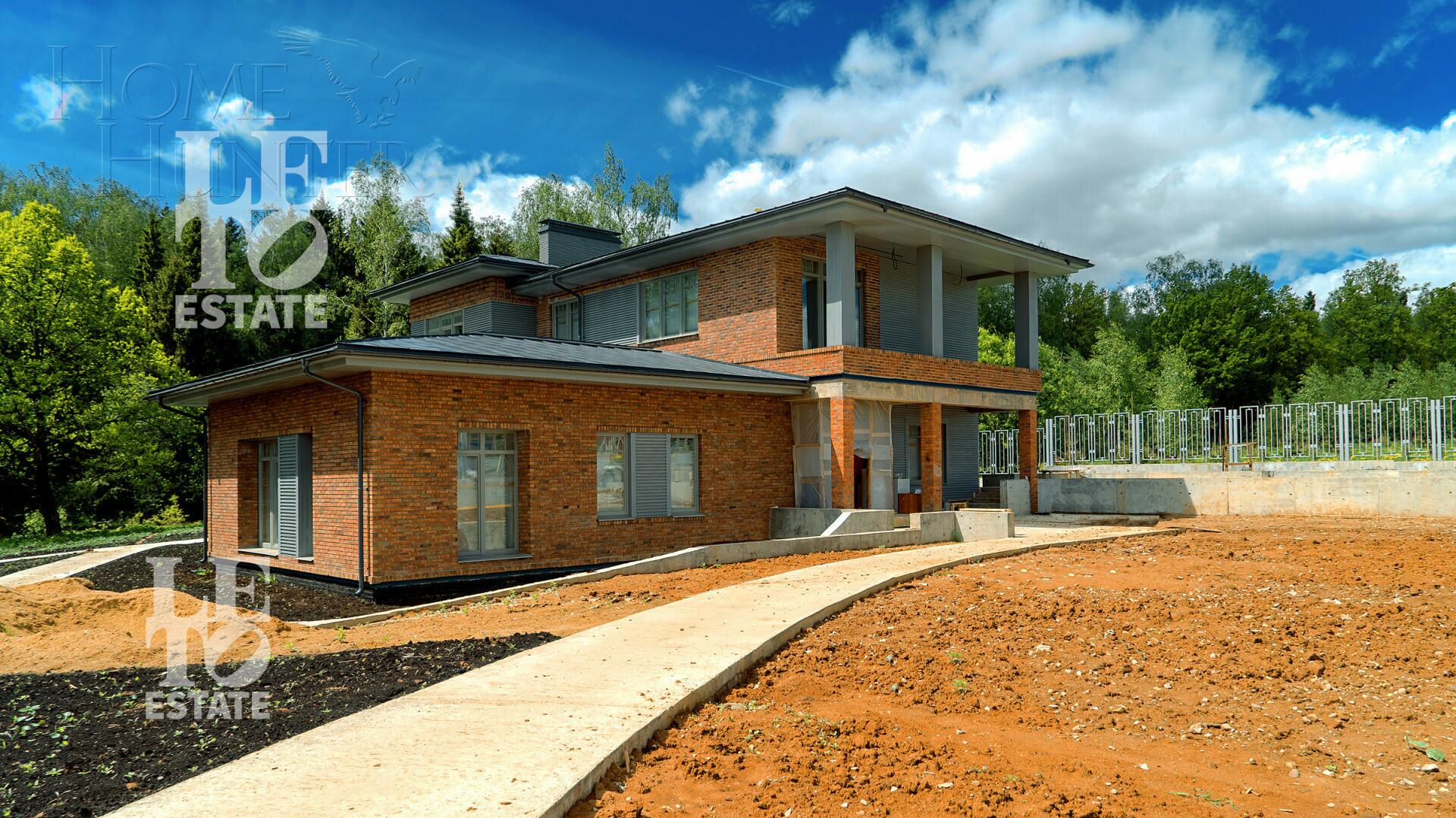 2-этажный коттедж 539.3 м² без отделки