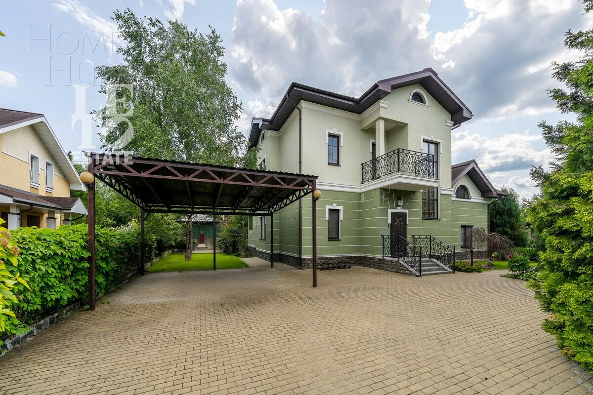 2-этажный коттедж 286.6 м² с отделкой