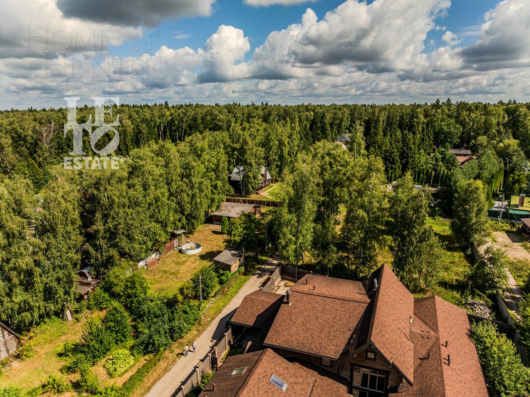 2-этажный коттедж 600 м² с отделкой