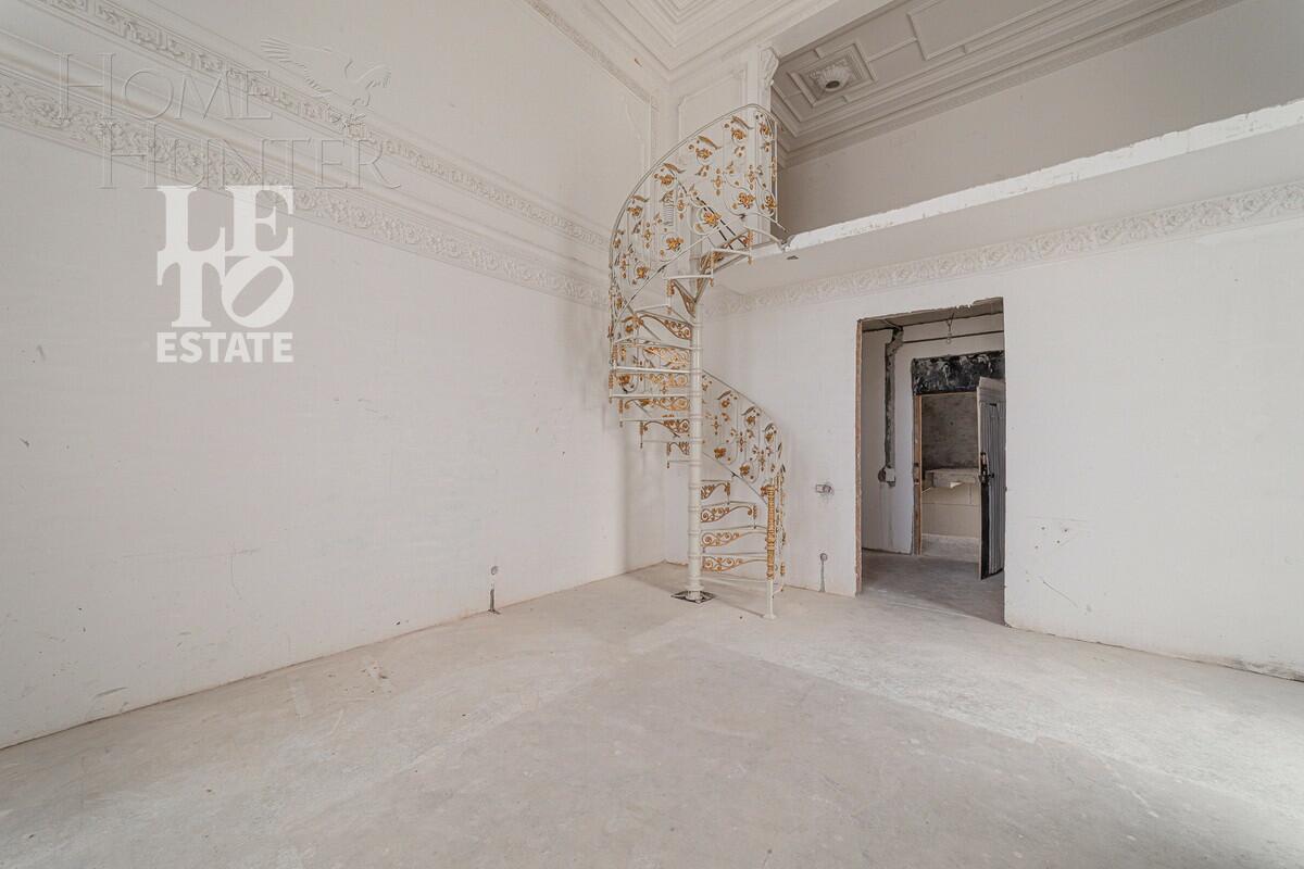 3-этажный коттедж 4 000 м² с отделкой