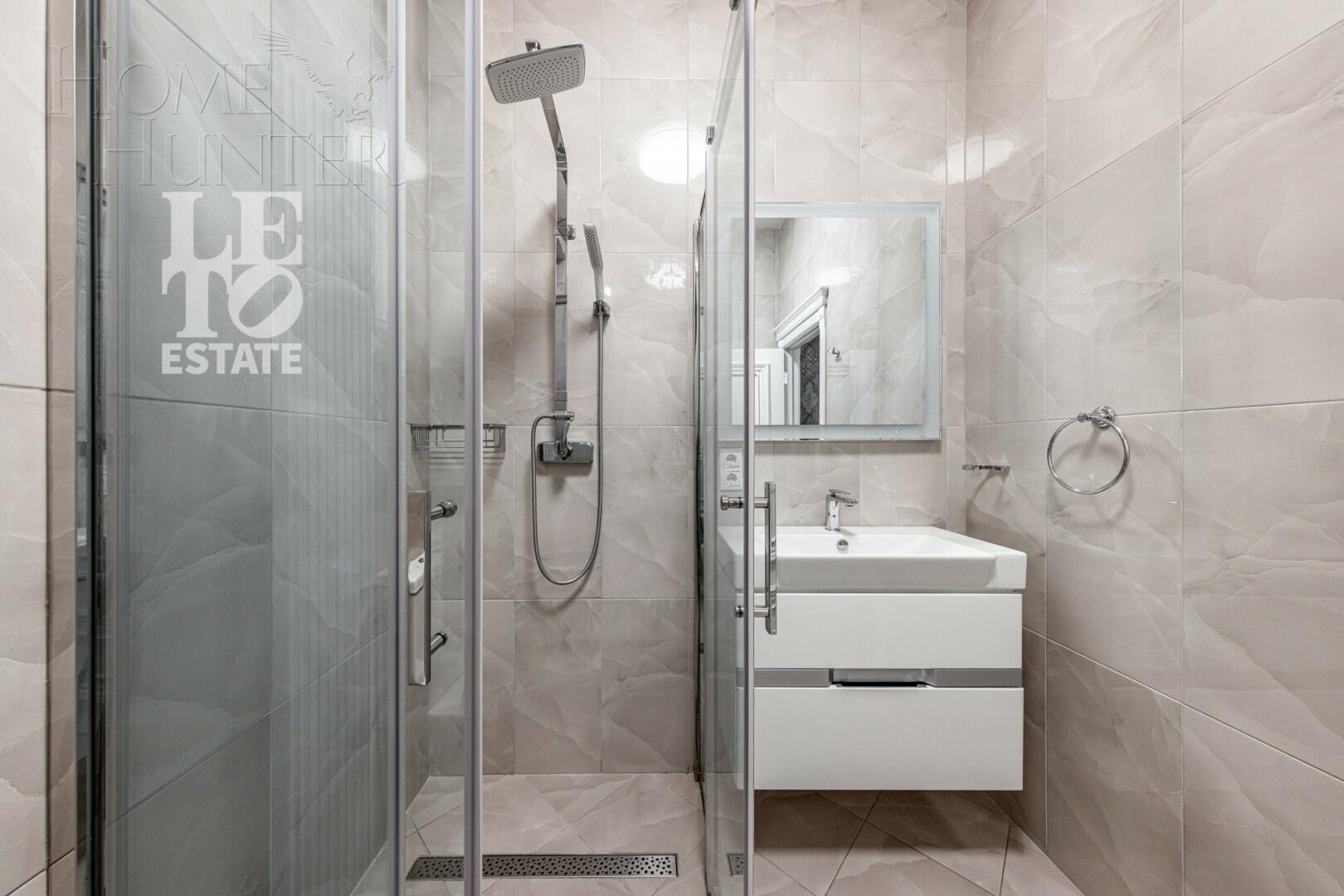 1-этажный коттедж 328 м² с отделкой