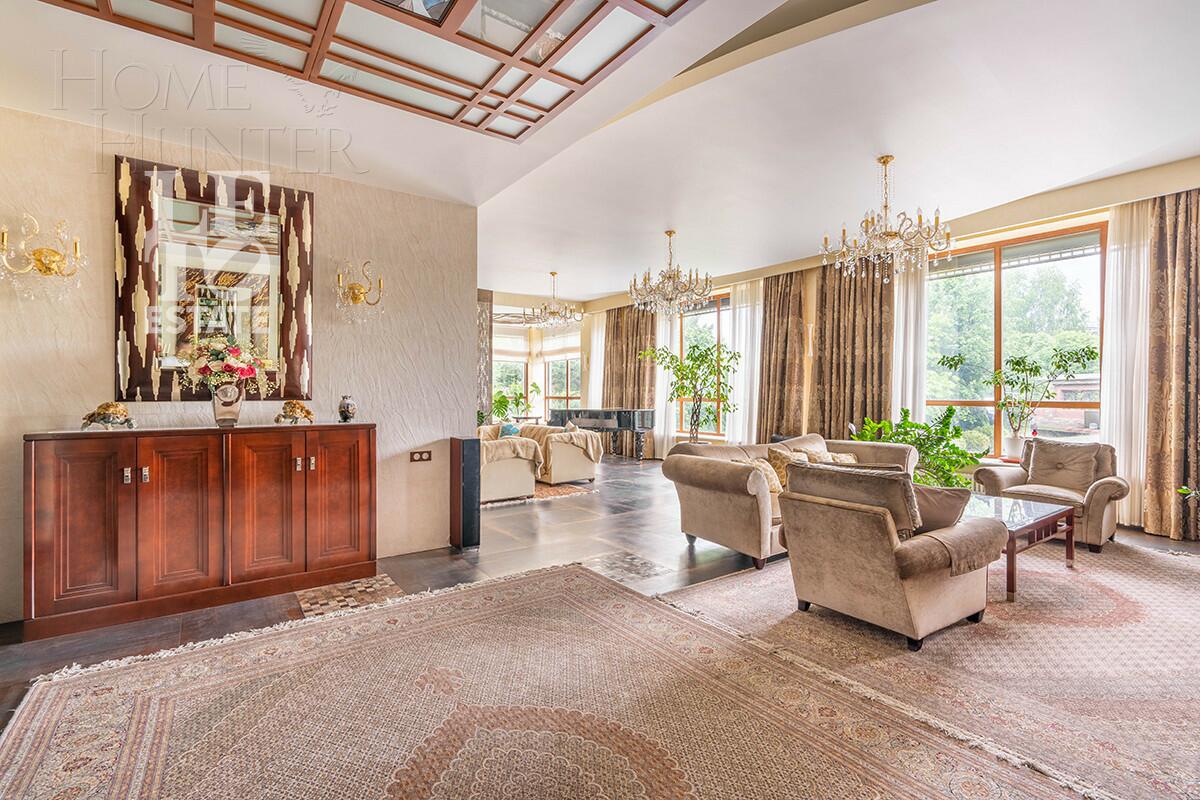 2-этажный коттедж 841 м² с отделкой