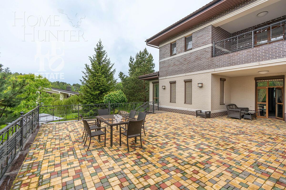 2-этажный коттедж 841 м² с отделкой