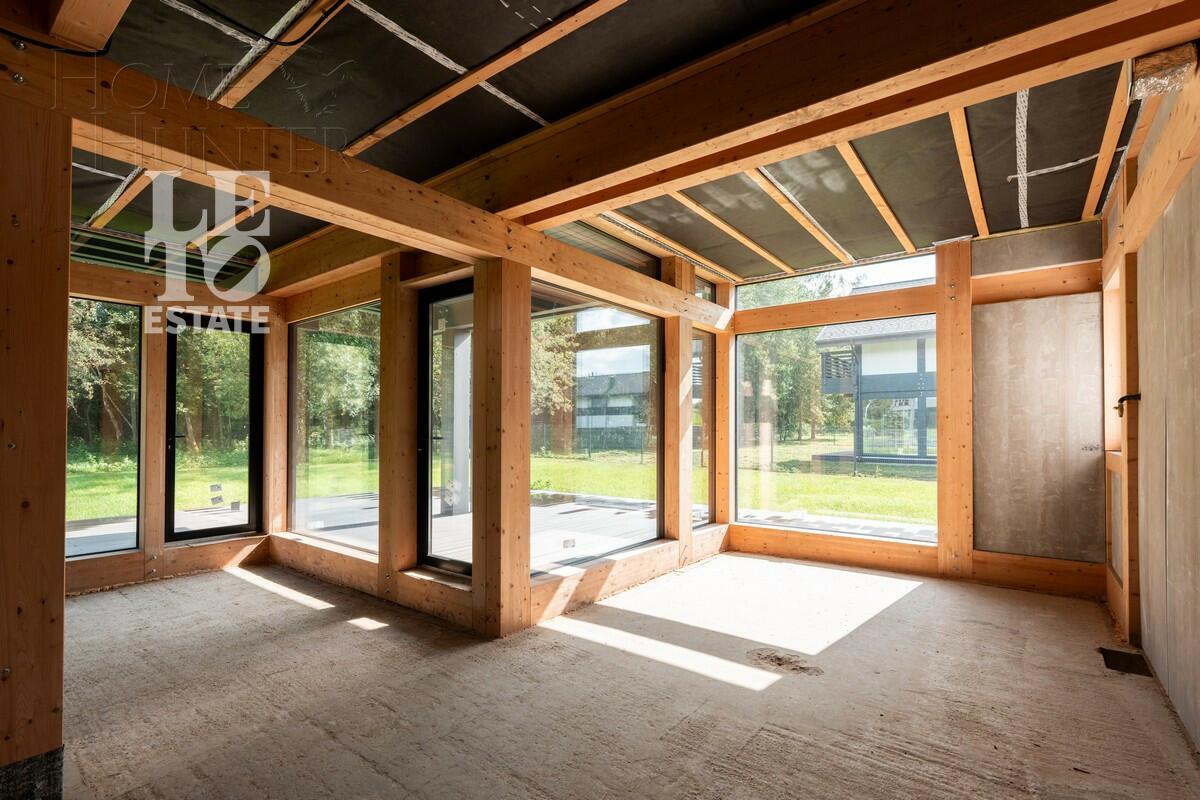 2-этажный коттедж 322.2 м² без отделки