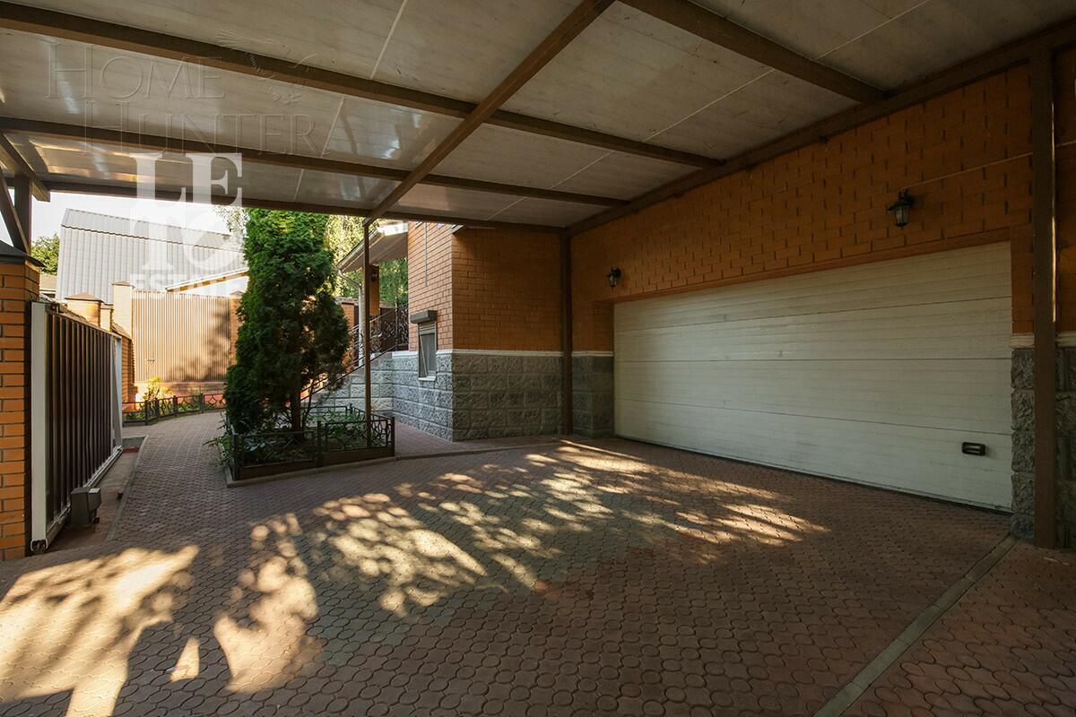 3-этажный коттедж 406 м² с отделкой