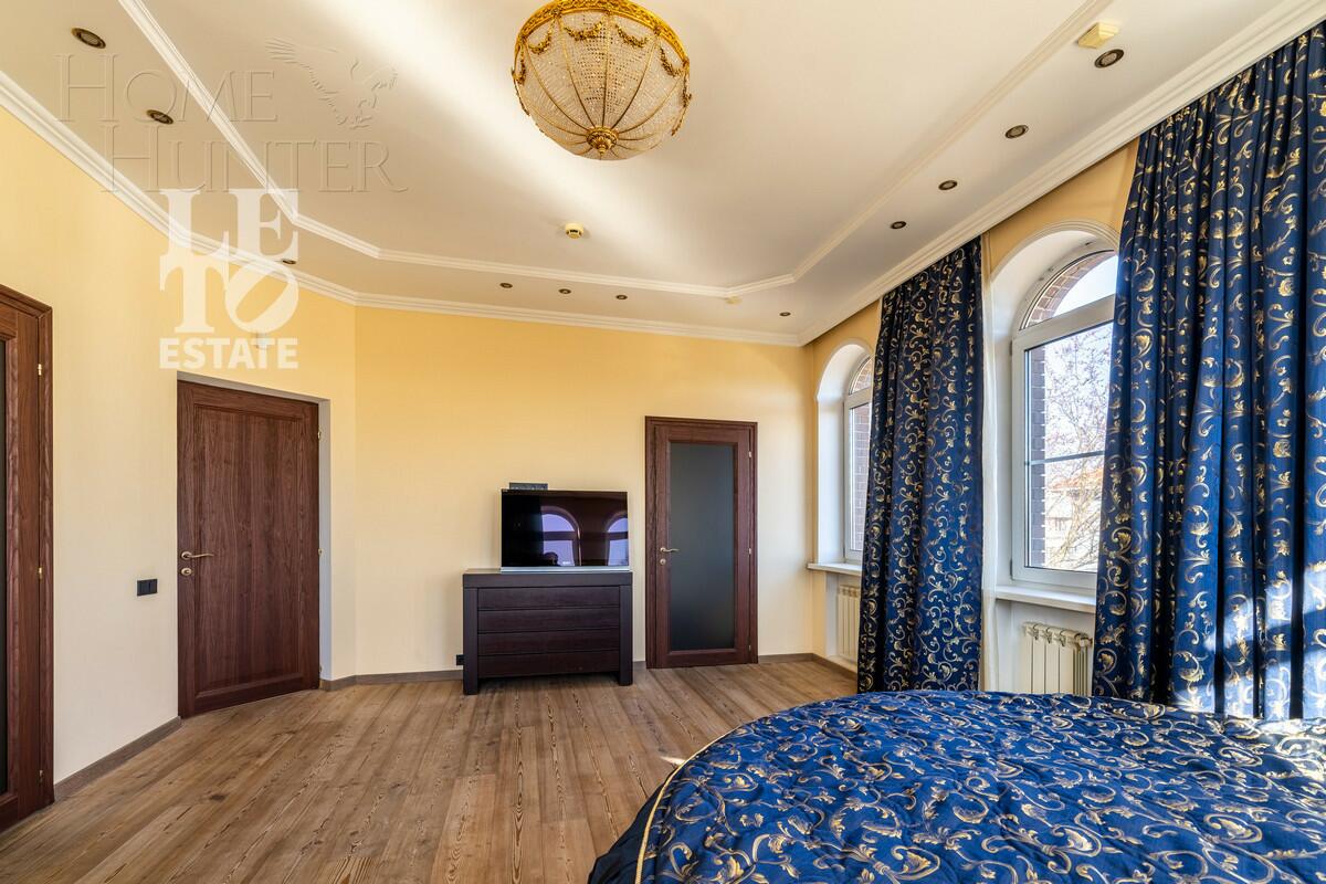 2-этажный коттедж 461.4 м² с отделкой