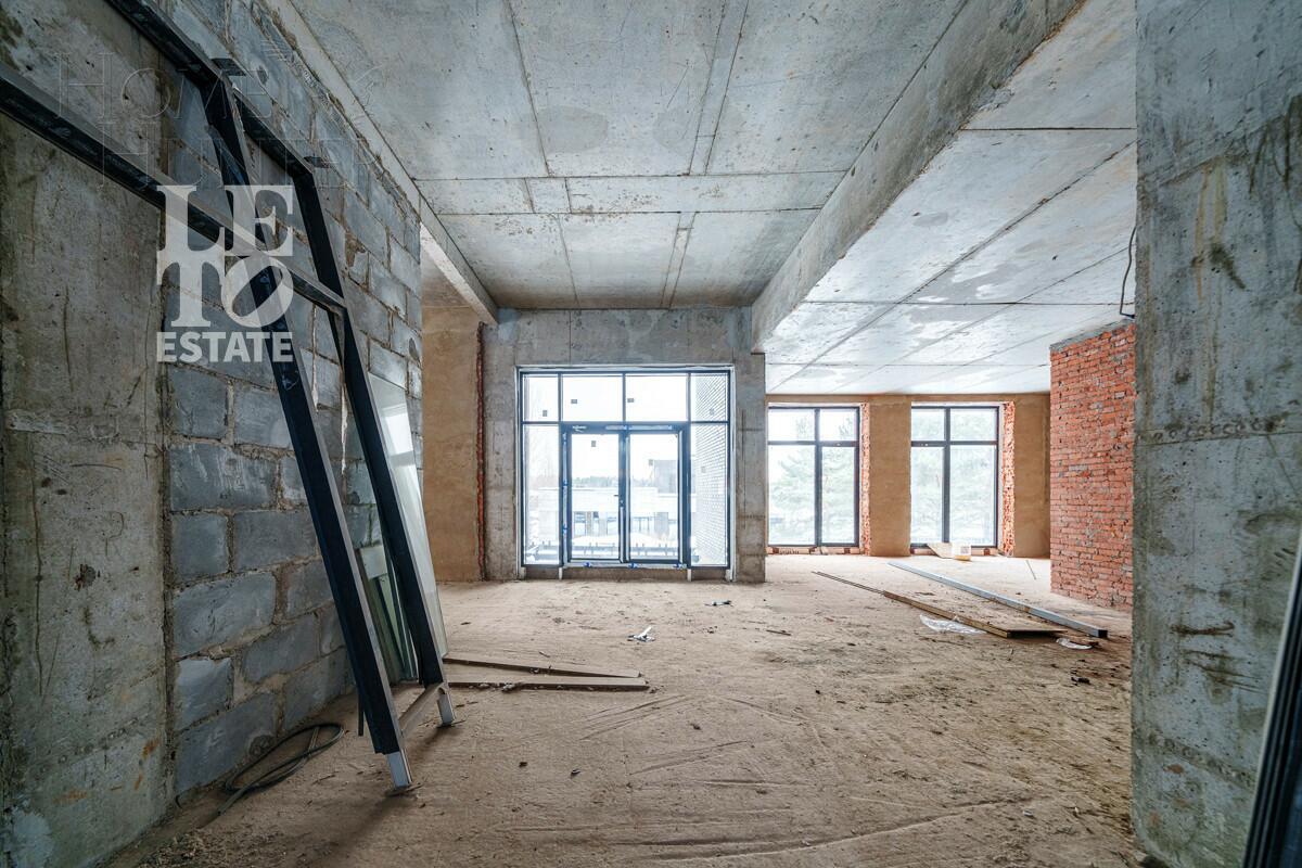 2-этажный коттедж 691.4 м² без отделки