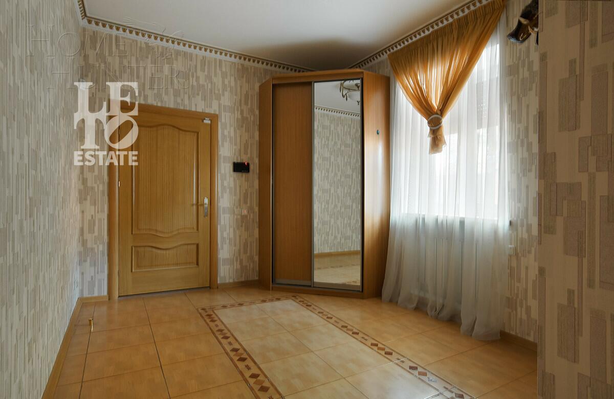 3-этажный коттедж 406 м² с отделкой