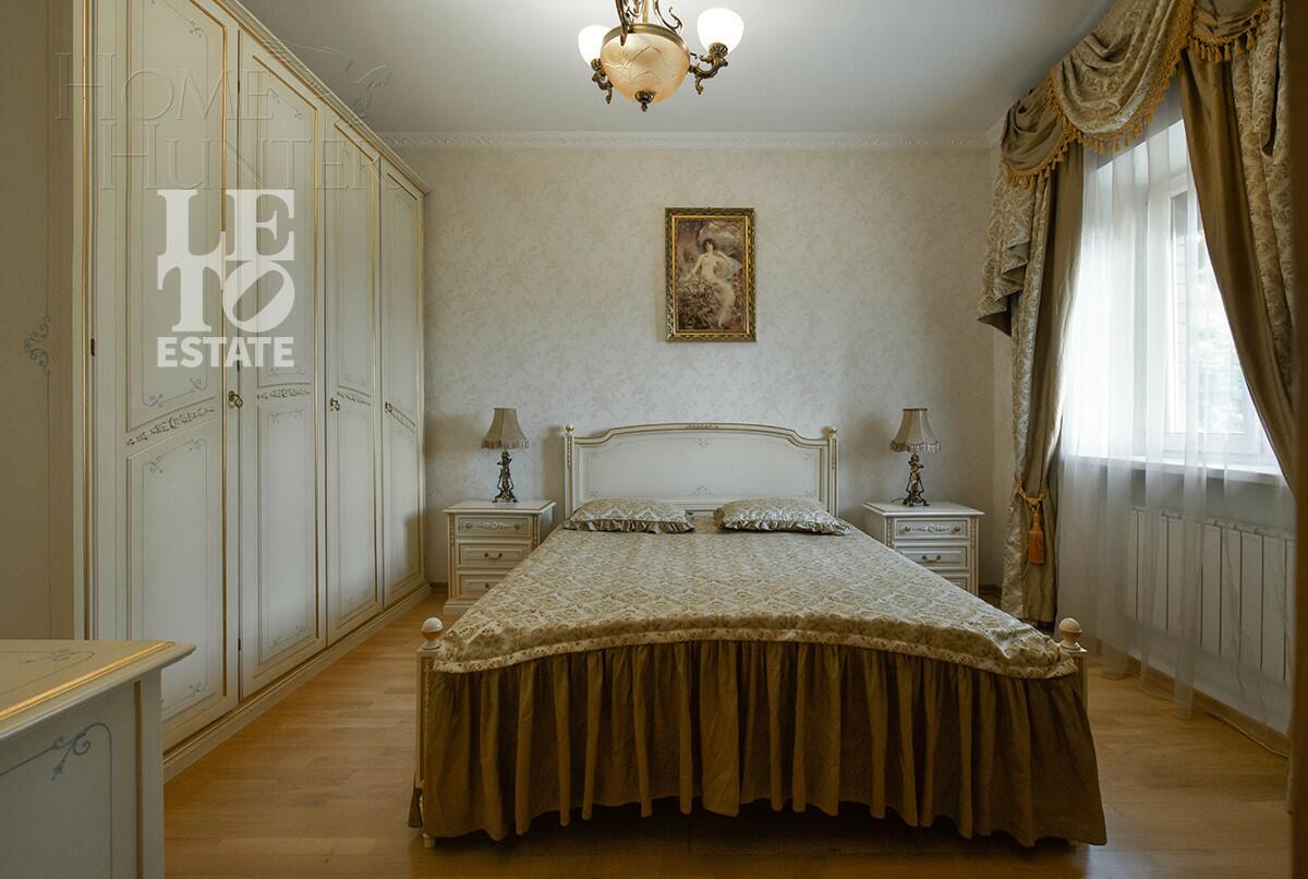 3-этажный коттедж 406 м² с отделкой