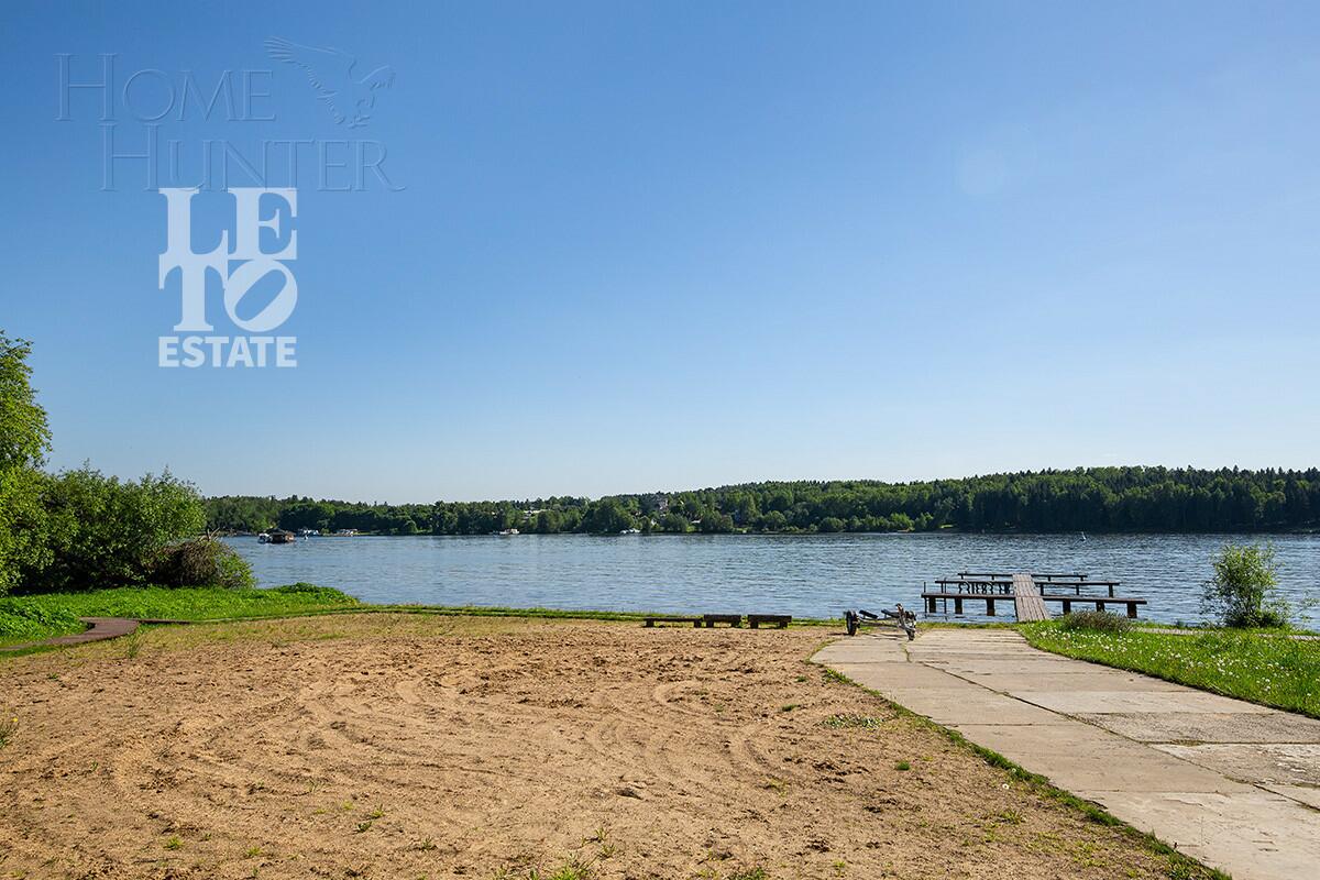 1-этажный коттедж 649.6 м² без отделки