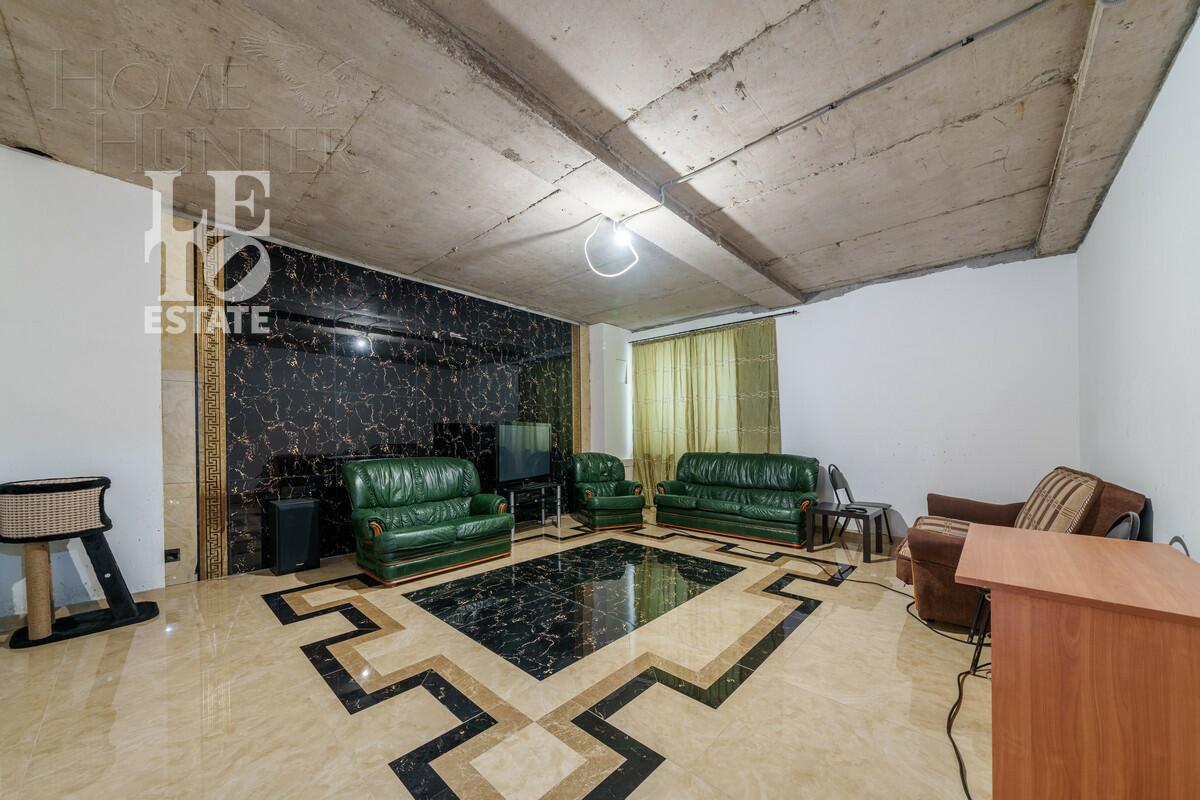 2-этажный коттедж 300.2 м² без отделки