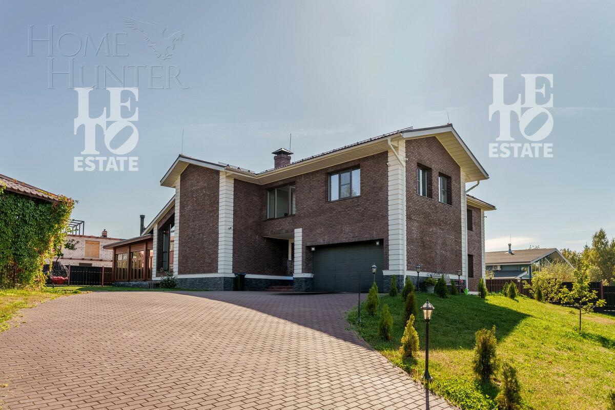 2-этажный коттедж 495.7 м² с отделкой