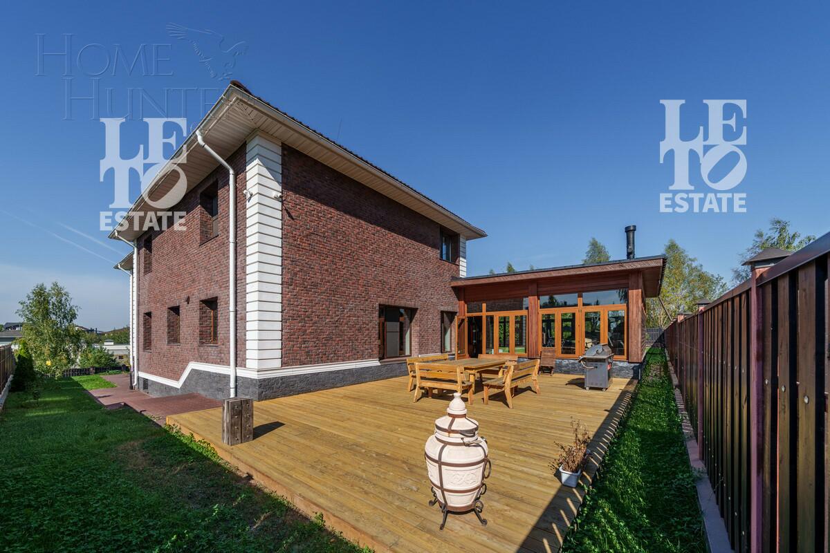 2-этажный коттедж 495.7 м² с отделкой