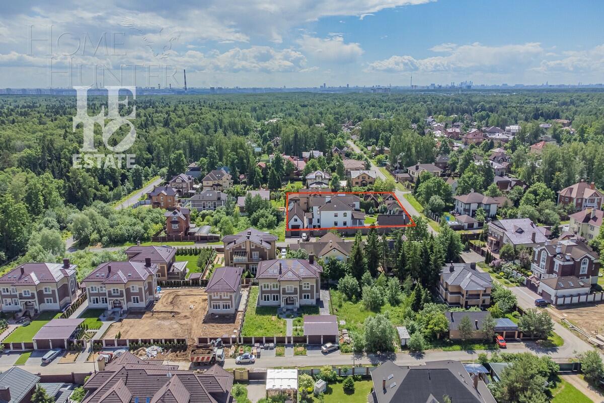 2-этажный коттедж 1 350 м² без отделки