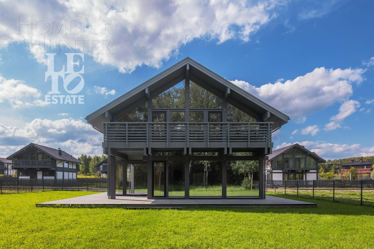 2-этажный коттедж 322.2 м² без отделки