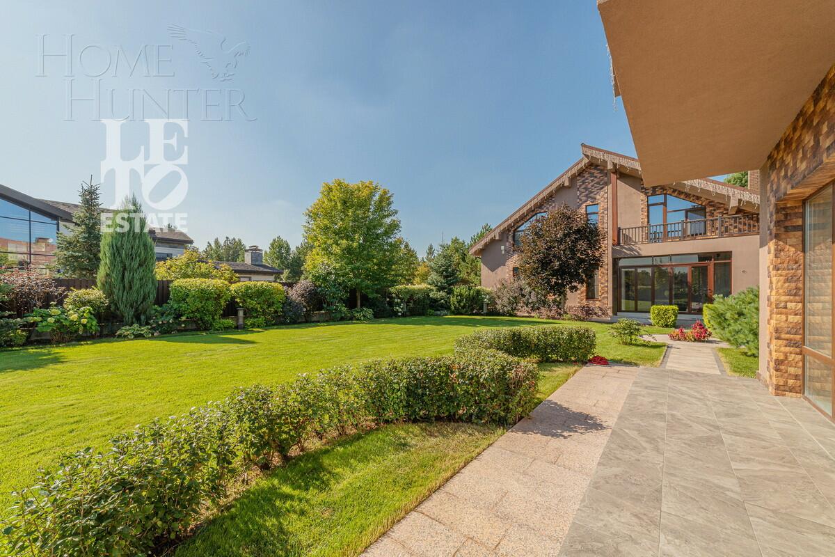 2-этажный коттедж 699 м² с отделкой