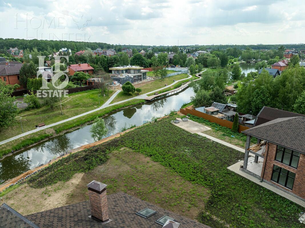 2-этажный коттедж 406.4 м² без отделки