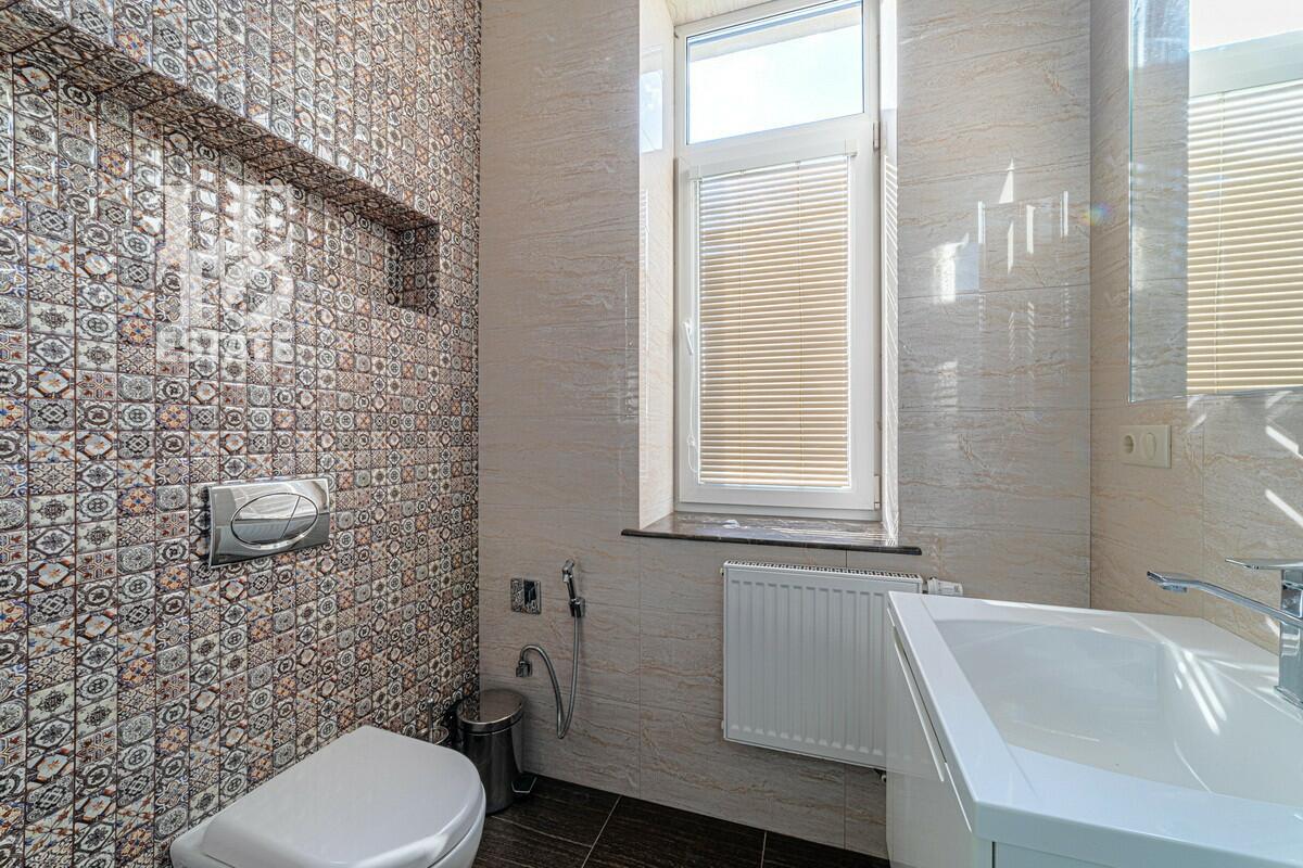 2-этажный коттедж 1 150 м² с отделкой