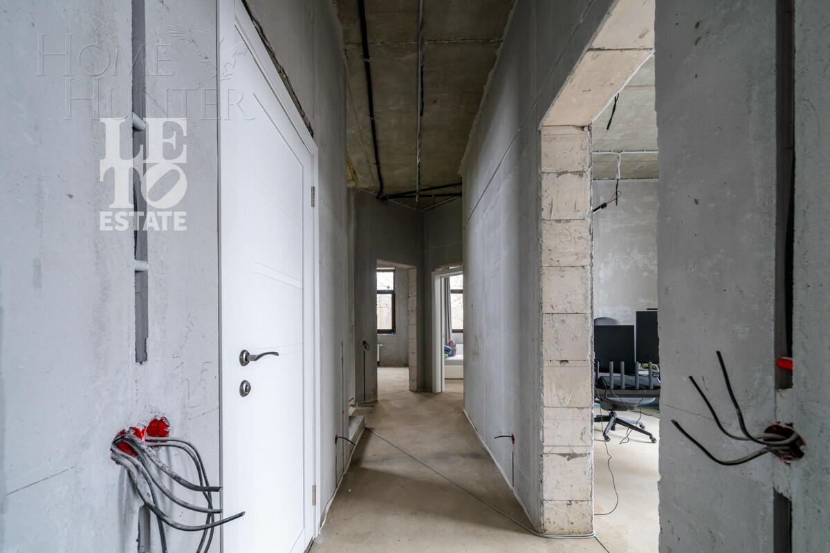 2-этажный коттедж 300 м² без отделки