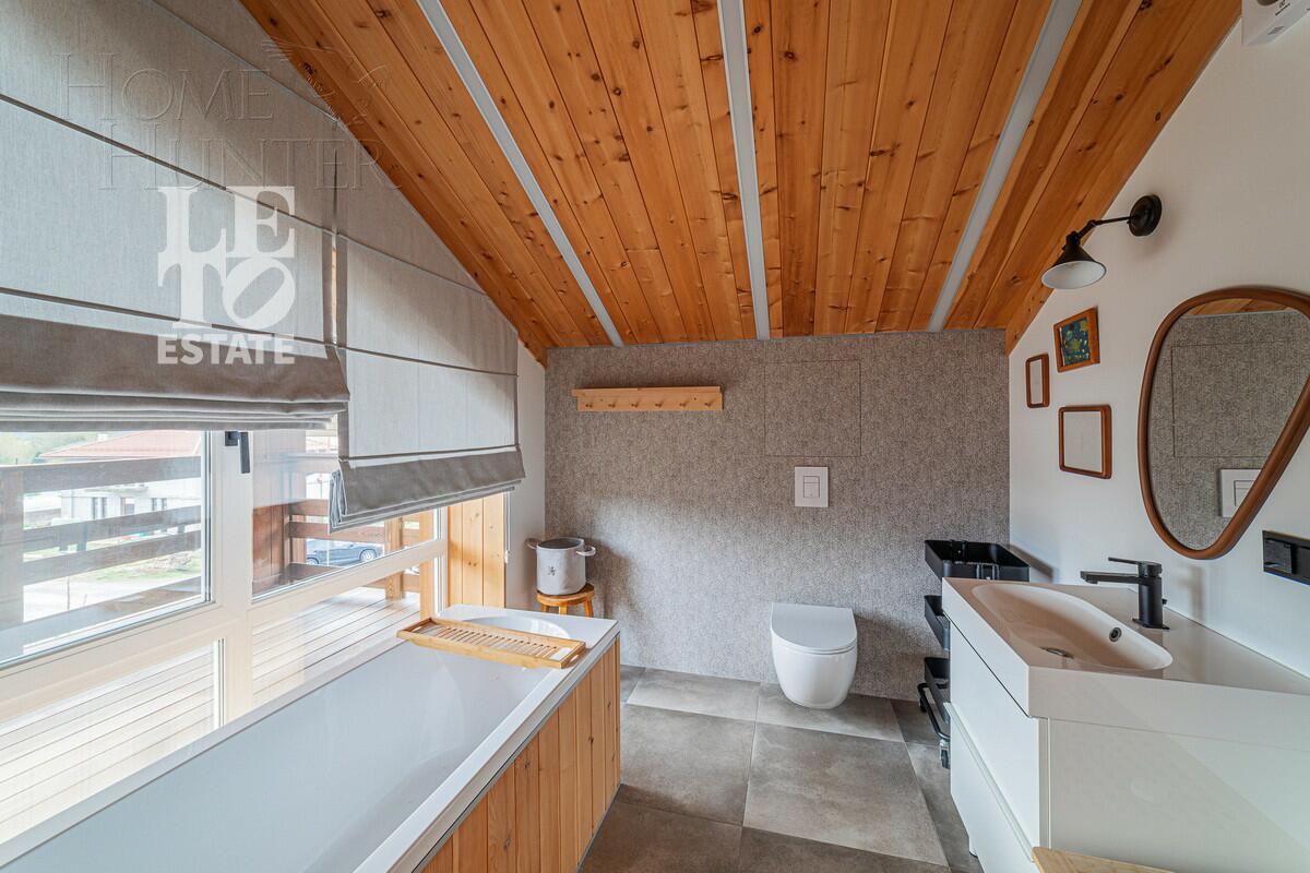 2-этажный коттедж 650 м² с отделкой